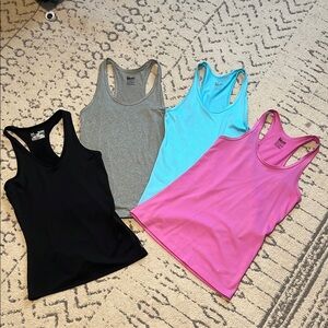 Nike dri-fit Underarmour heat gear tank
